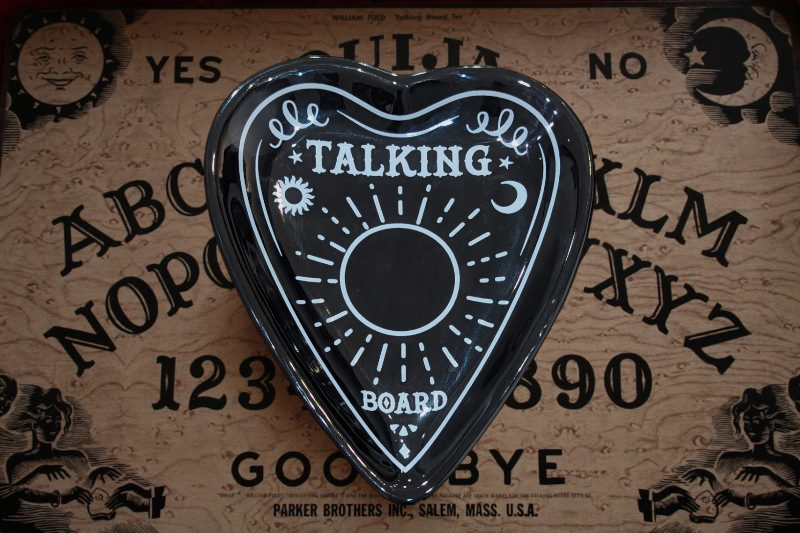 Planchette trinket dish