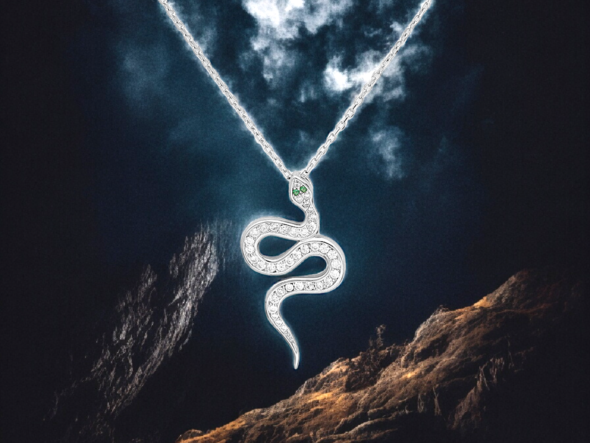 Sterling silver snake necklace decorated with cubic zirconias